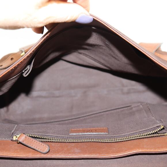 Chloé Brown Suede Saskia Tote Bag with Leather Trim and Brass Hardware - Picture 8 of 9